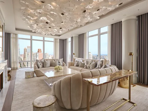 1355 1st Ave #Penthouse 2, New York, NY 10021