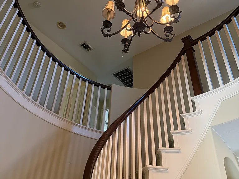 16333 Fox Hollow Way — Photo 6