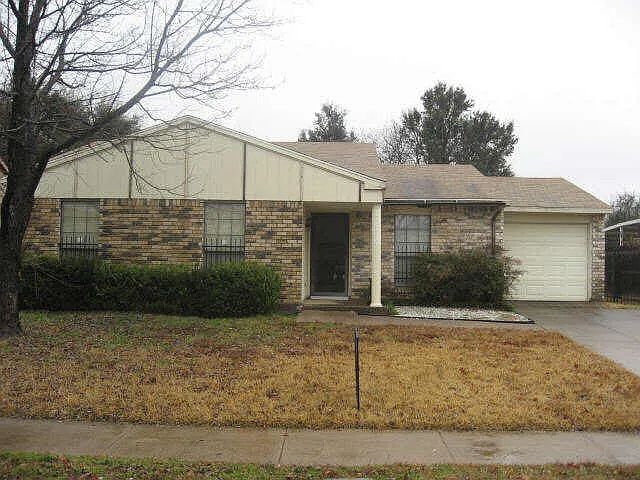 2nd image of 6928 Sunflower Cir S