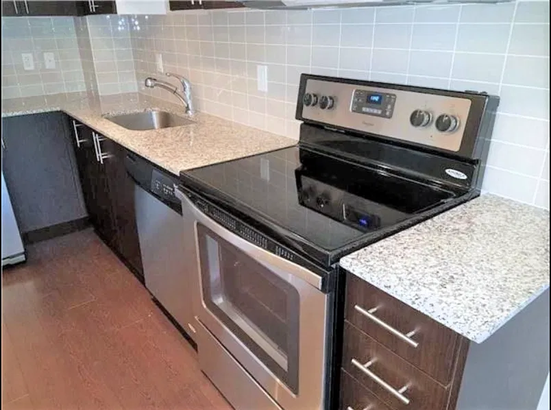 3520 Danforth Ave - 210 — Photo 2