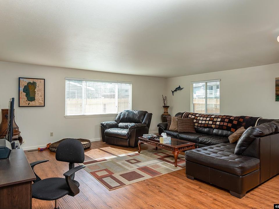 1st image of 1351 Toiyabe Ave