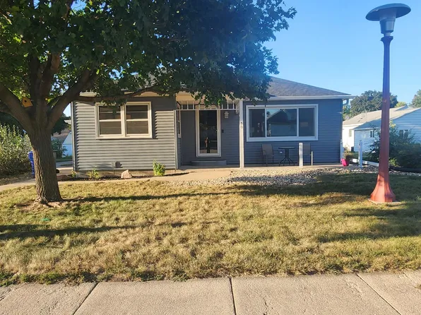 50 E 1st St NE, Hartley, IA 51346