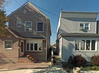 774 8th St, Secaucus, NJ 07094