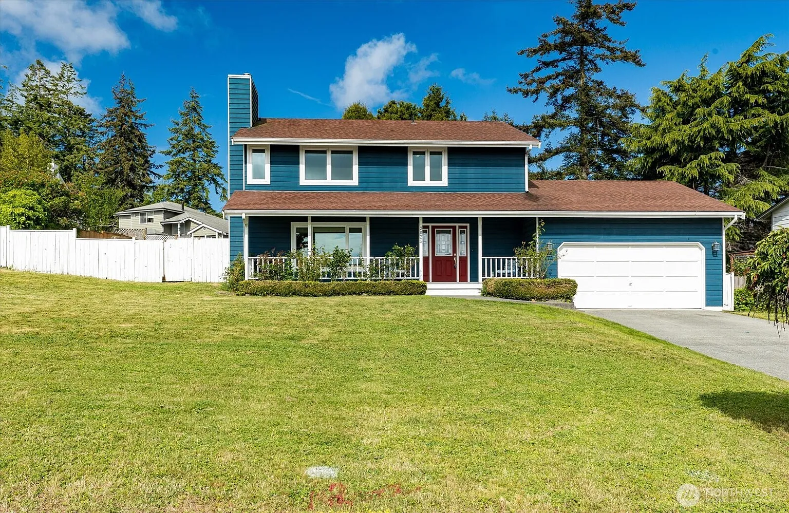 2025 Baymont Drive photo 1