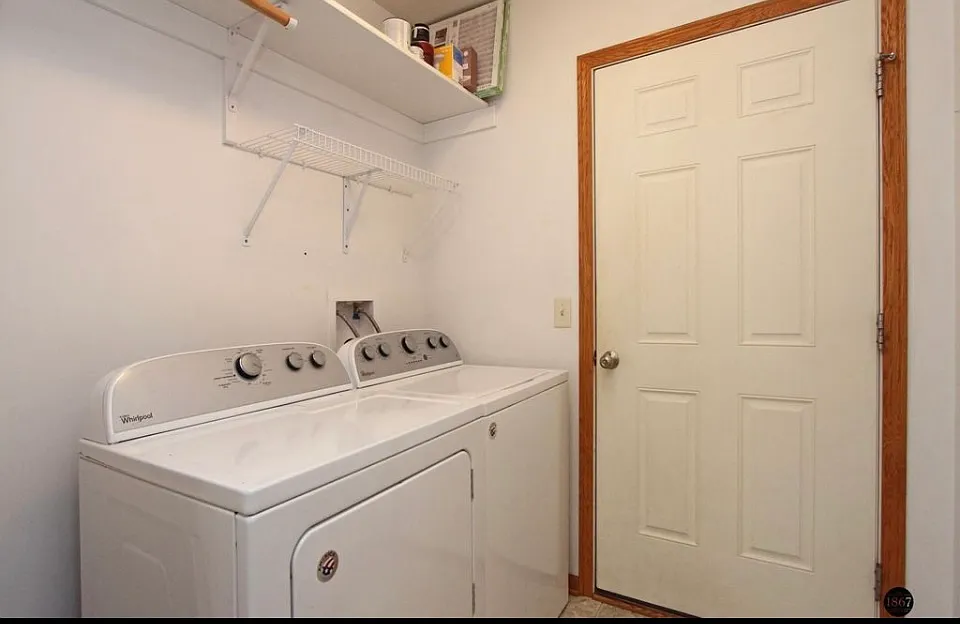 3 bed, 1739 sqft, $2,190 — Photo 4