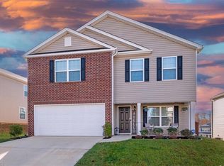104 Saddlehorse Ln, Greensboro, NC 27405