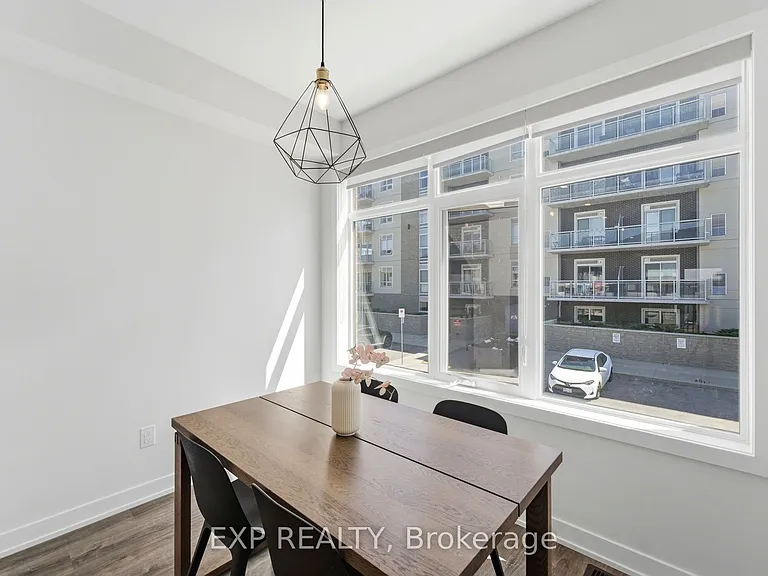 19 Markle Cres — Photo 14