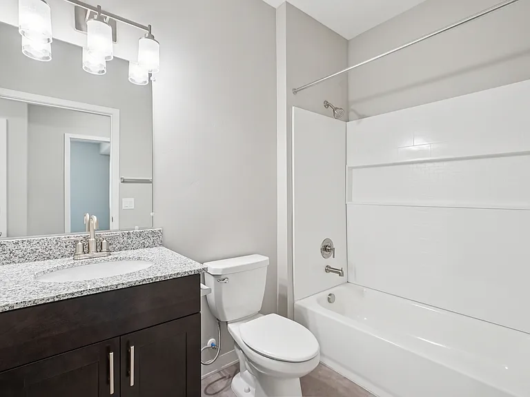 The Vue at Traverse Ridge — Photo 98