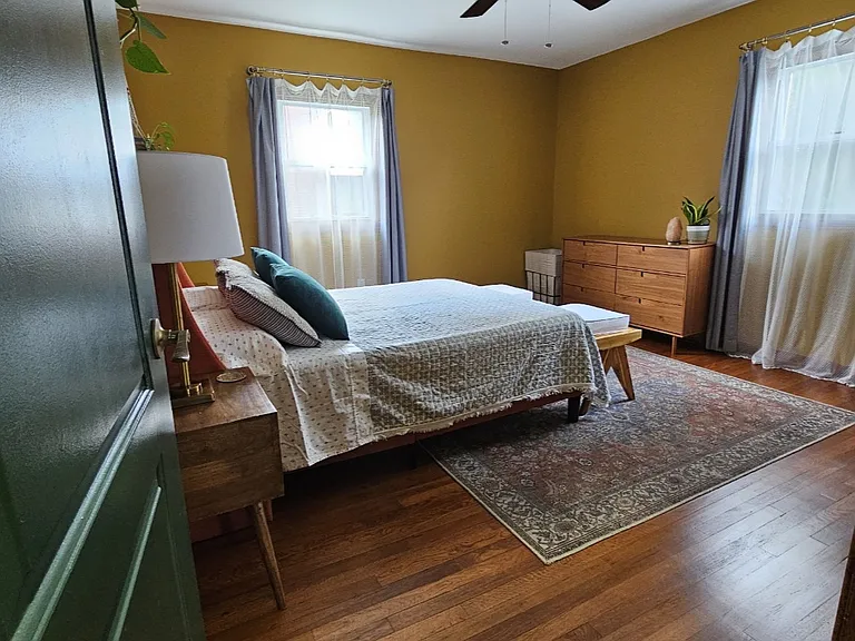 2608 Catskill St #1 — Photo 8
