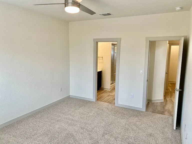 10210 Criswell Rd — Photo 13