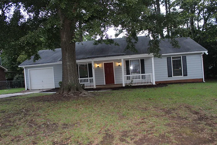 446 Pheasant Run Dr — Photo 4