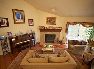 28 Canada Goose Dr, Hackettstown, NJ 07840