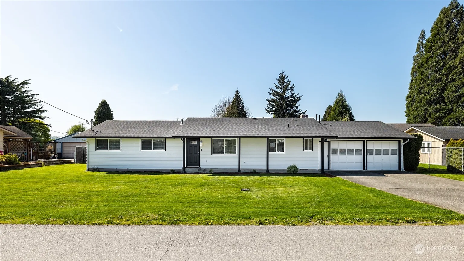 16898 Donnelly Road photo 1