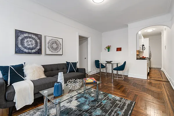 Sold by Compass | media 2