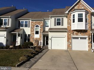 27 Threadleaf Ter, Burlington, NJ 08016