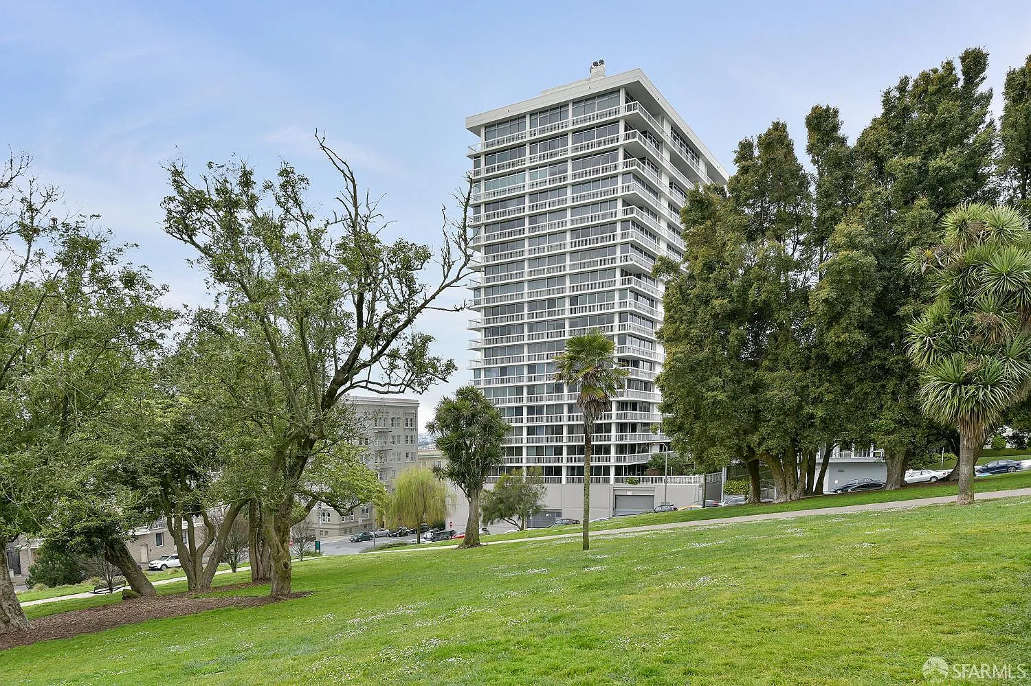 2200 Sacramento St APT 104 photo 1