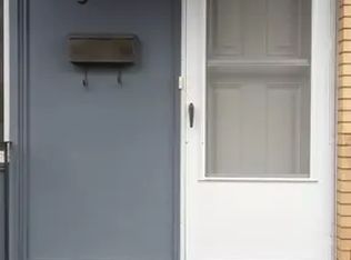 920 Renfrew Bay, Winnipeg, MB R3N1K6