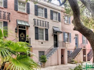 214 E Jones St, Savannah, GA 31401