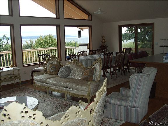 4th image of 683 Lehman Dr