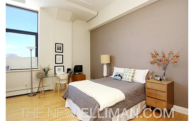 Sold by Douglas Elliman | media 16