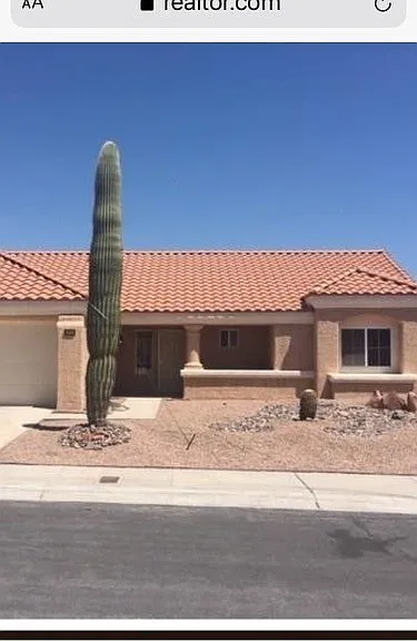 8904 Pennystone Ave — Photo 1