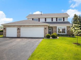 1572 Bryan Ct, Aurora, IL 60504