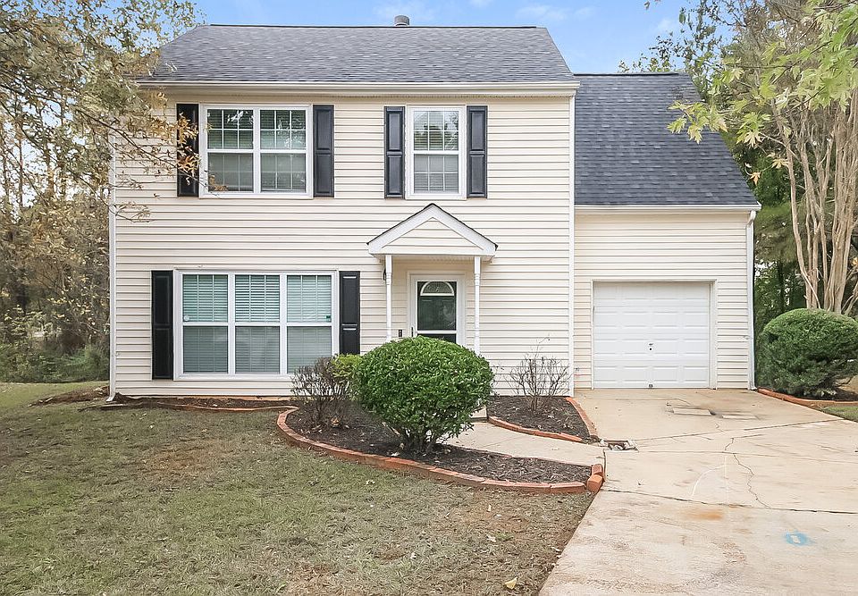 1st image of 4379 Yellow Rose Dr
