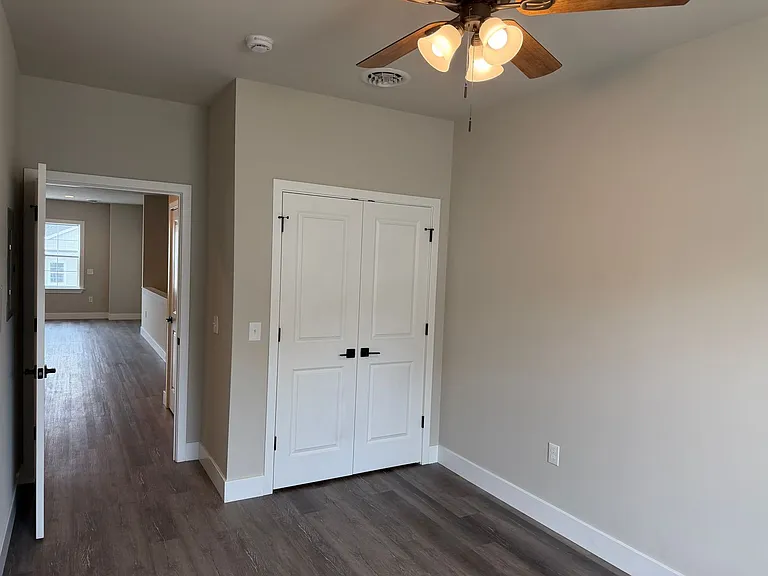 Salem Run Apartments Phase 2 — Photo 271