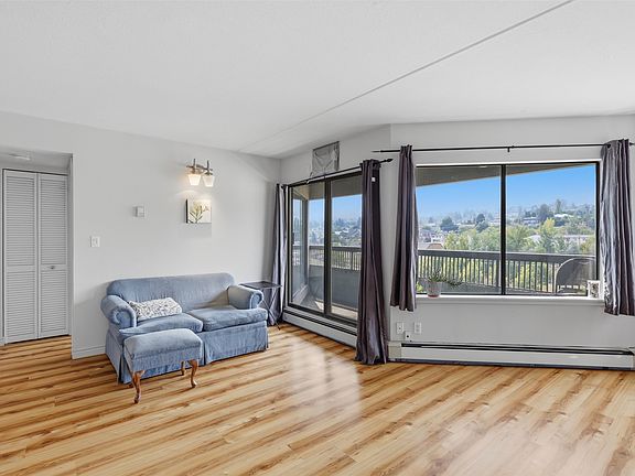 5th image of 525 Nicola St #604