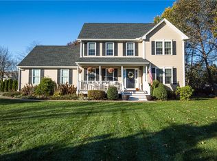 669 Scituate Ave, Cranston, RI 02921