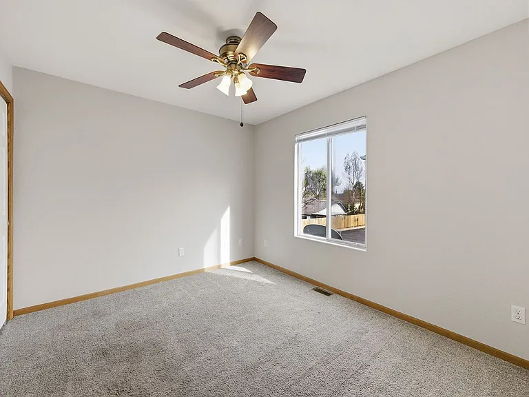 1321 Darrell Rd — Photo 11