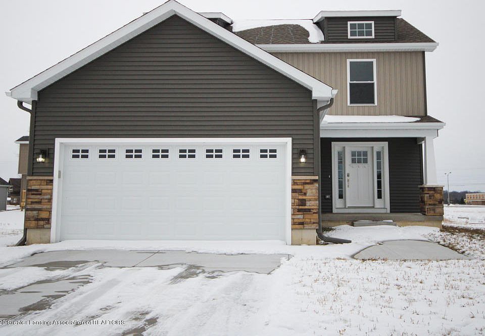1st image of 621 Muirfield Dr #21