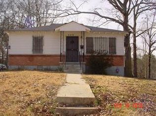600 Woods Dr NW, Atlanta, GA 30318