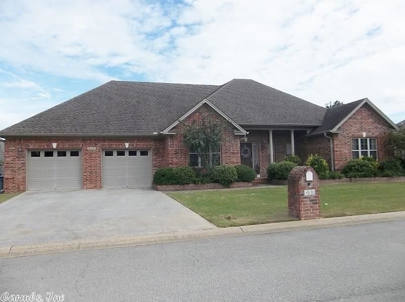 1st image of 410 Crain Dr