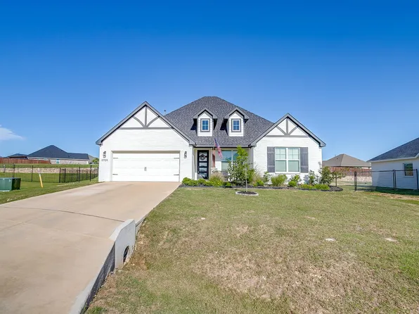 11709 Sand Cat Ct, Godley, TX 76044