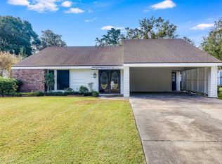 102 Verbena Cir, Lafayette, LA 70507