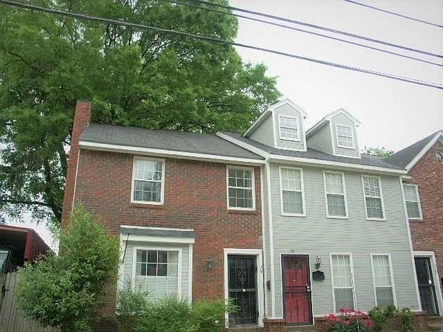 74 N McLean Blvd #74 — Photo 1