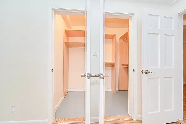 Rented by Living New York | media 10