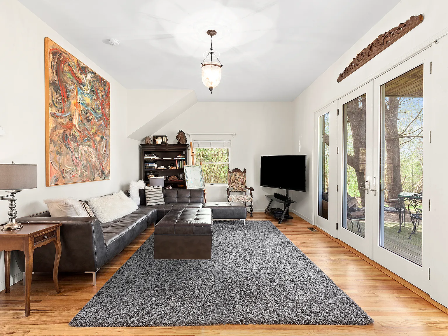 Sun Drenched Bridgehampton Rental — Photo 3