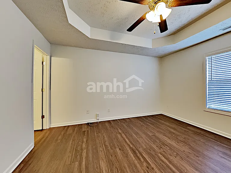 3001 Mesquite Dr — Photo 8