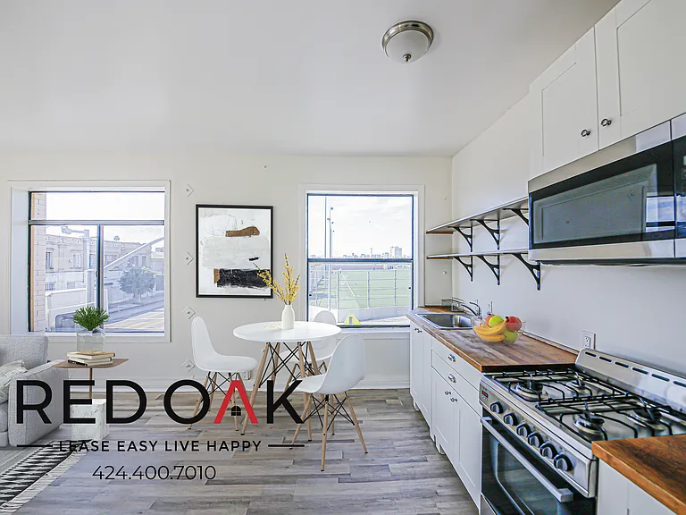 692 Valencia St #309 — Photo 5