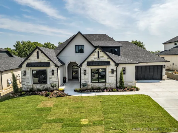 8116 E Elgin St, Broken Arrow, OK 74014