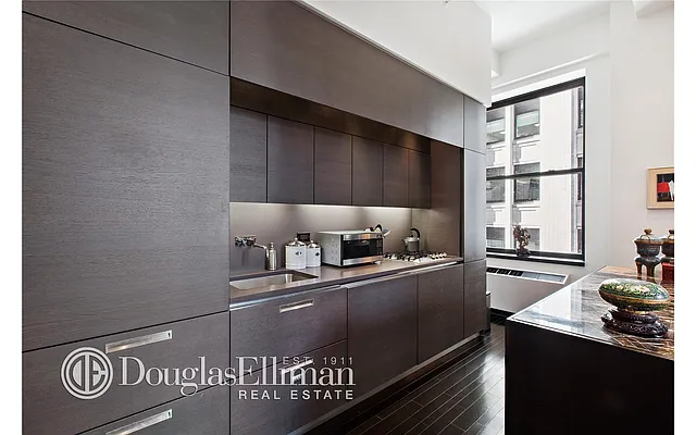 Sold by Douglas Elliman | media 40