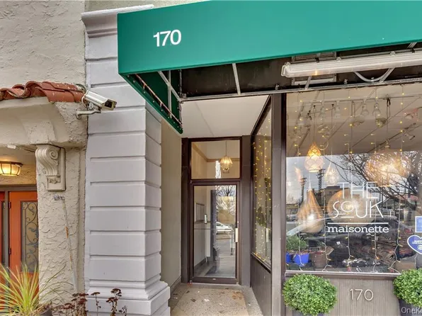 168-170 Myrtle Blvd #B, Larchmont, NY 10538