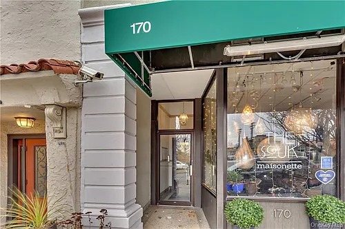 168-170 Myrtle Blvd #B Photo 1 168-170 Myrtle Blvd #B Photo 1