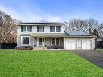 15 Eton Road, Farmingville, NY, 11738
