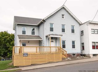 6 S Partition St, Saugerties, NY 12477