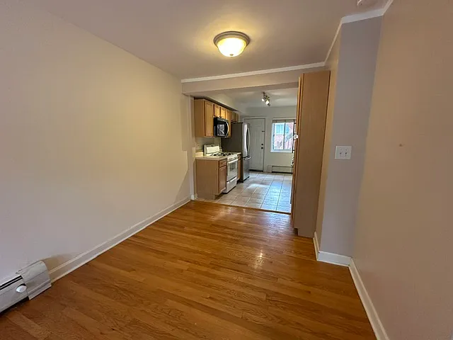 6350 N Ridgeway Ave #2S — Photo 11