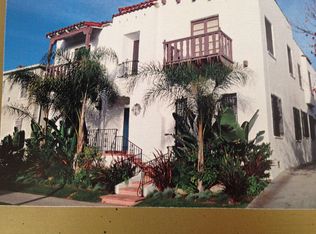 320 N Genesee Ave, Los Angeles, CA 90036
