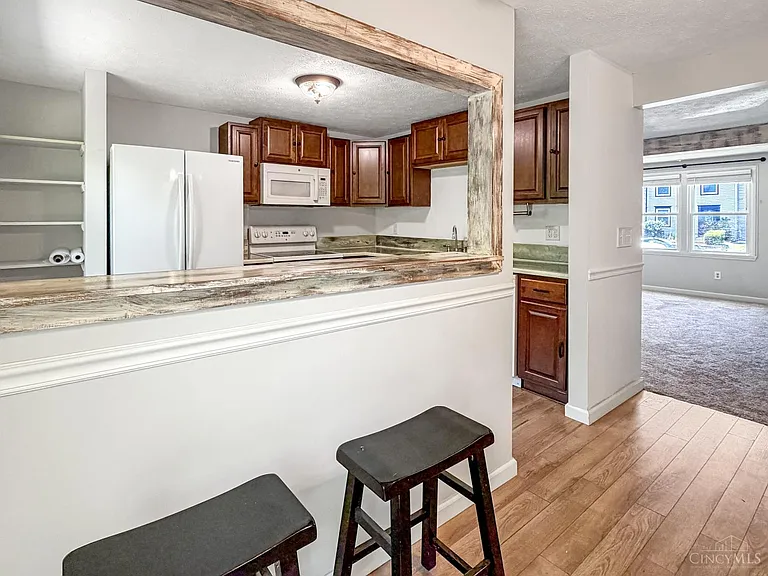 4560 New Market Ct #318 — Photo 8
